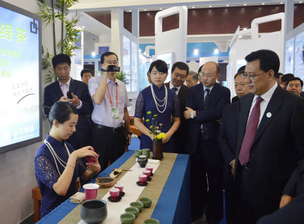 新丝路上“浙茶”香 ——米兰·网站在线官网-米兰(中国)参展中阿博览会   　　