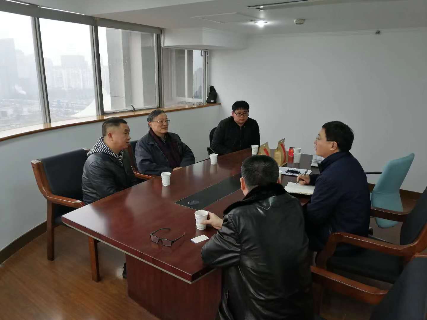 米兰·网站在线官网-米兰(中国)与遂昌县茶企交流座谈