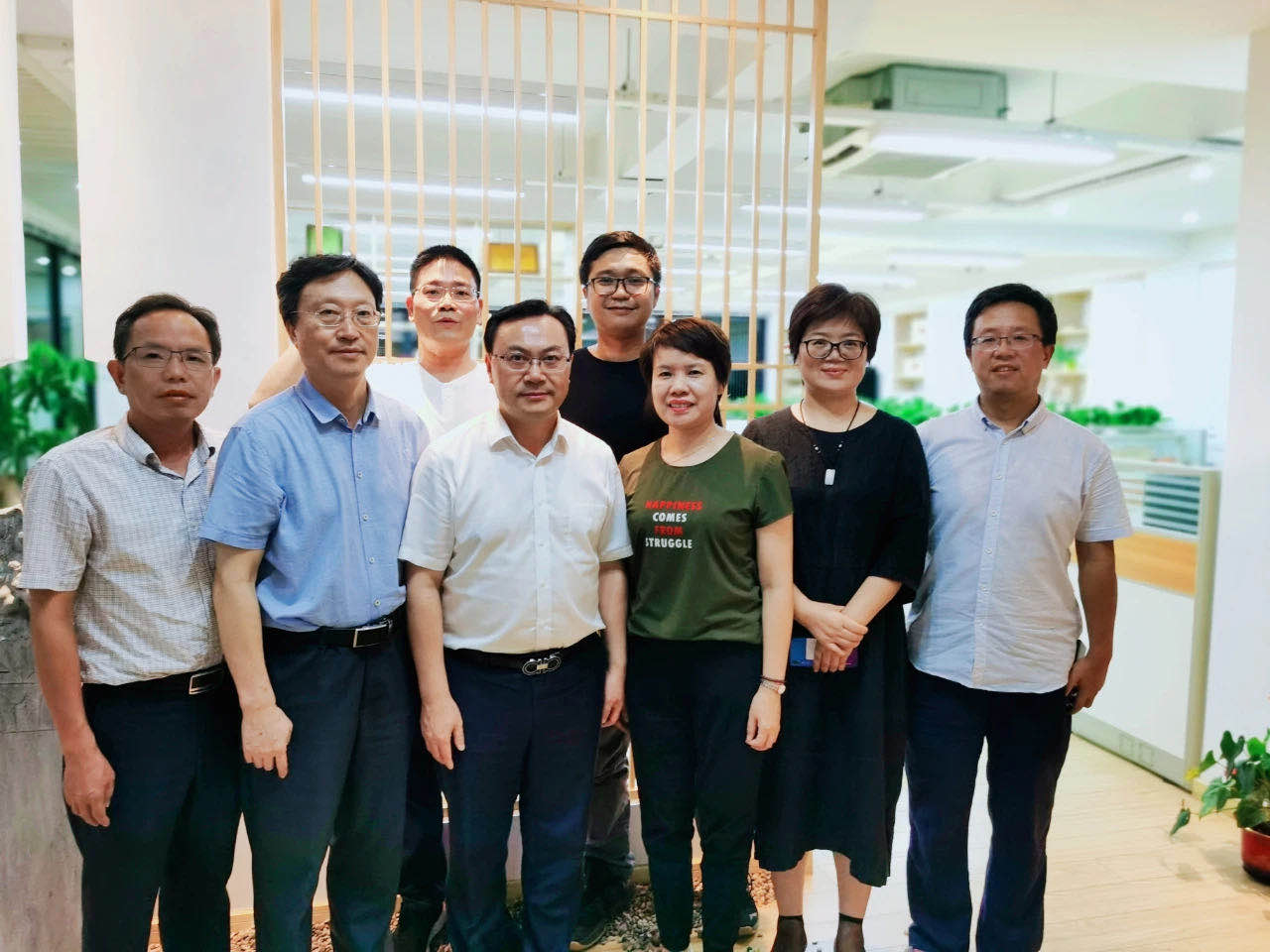 中国工程院刘仲华院士一行到访米兰·网站在线官网-米兰(中国)陈泰昌公司