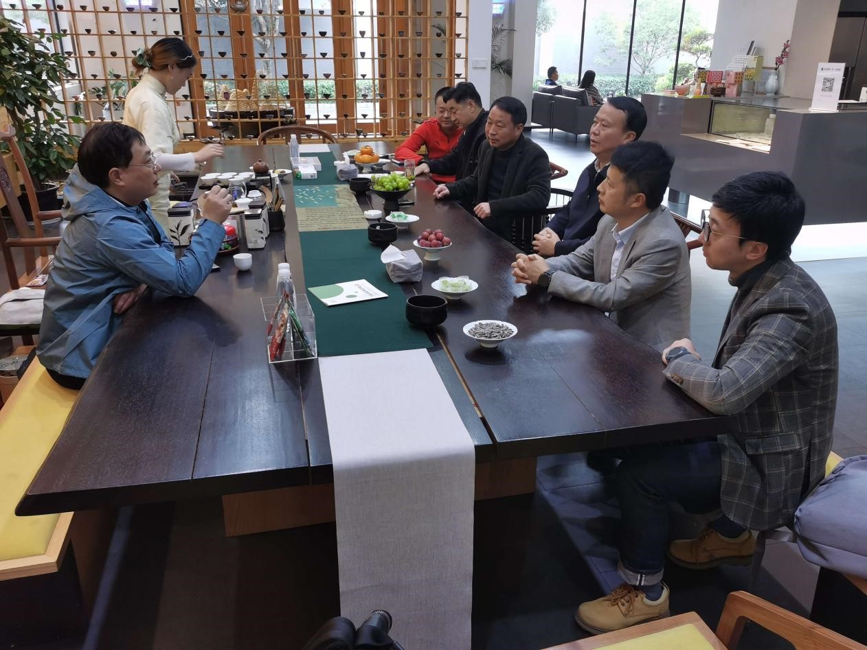 贵阳综保区党工委副书记黄良忠一行莅临米兰·网站在线官网-米兰(中国)考察